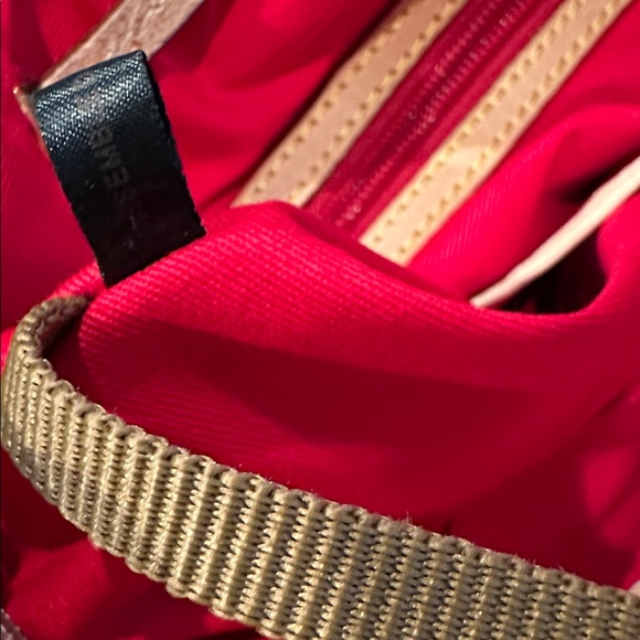 Floral Print Bucket Bag New with tags πβ₯οΈπ¦π¦πΎππππΈππΊ - Picture 17 of 17